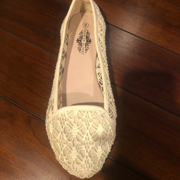 Lace Patterned Flats - Picture 3 of 3